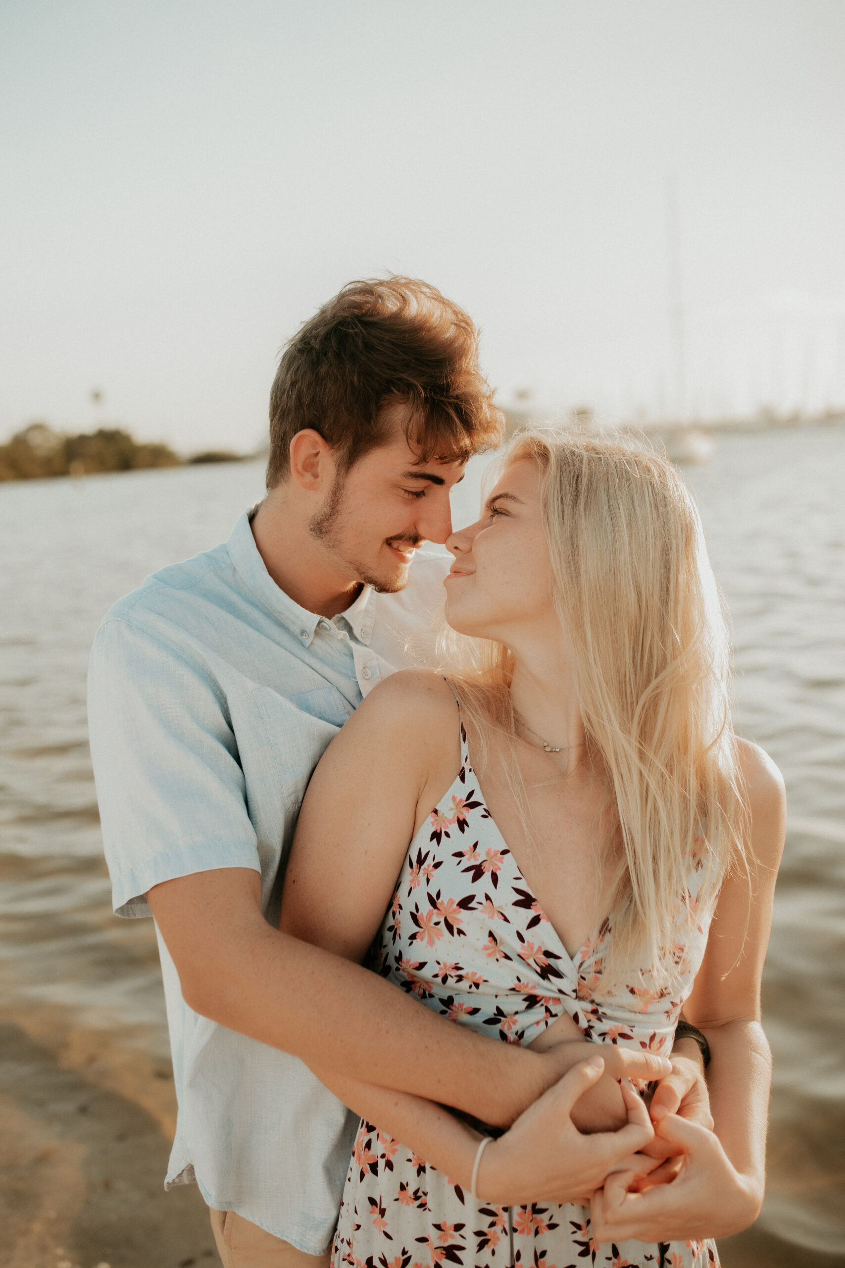 Tampa couples photoshoot - Cece and Finn during golden hour for a couples session in Florida